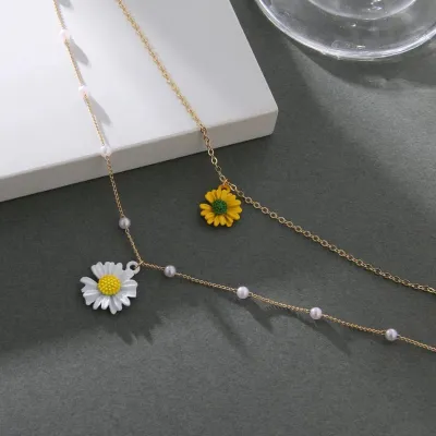 Fashion Daisy Flower Charm Pendant Necklace